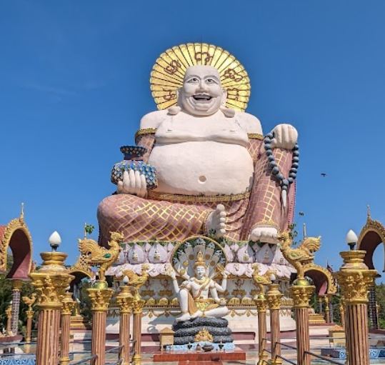 Wat Plai Laem bouddha rieur