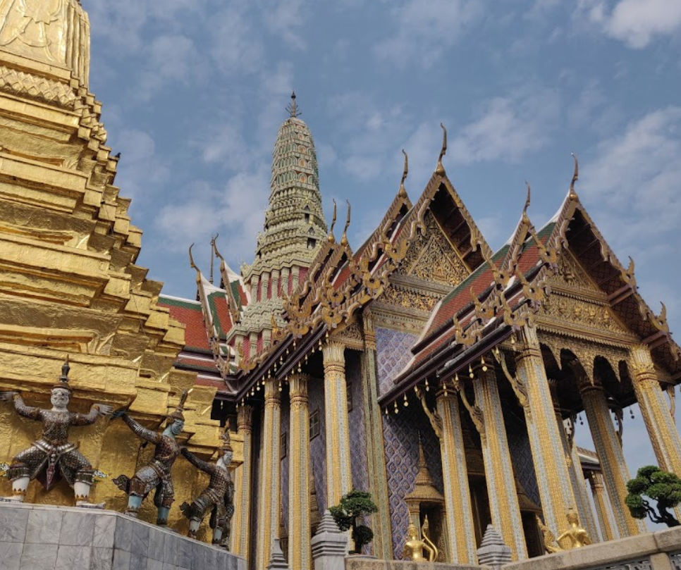 You are currently viewing Découvrir le quartier historique de Rattanakosin Island : Un voyage au cœur de Bangkok